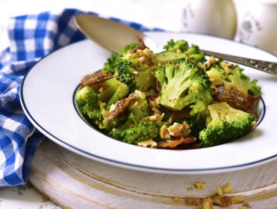 Broccoletti con Aringhe e Noci