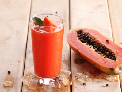Smoothie alla Papaya e Zenzero