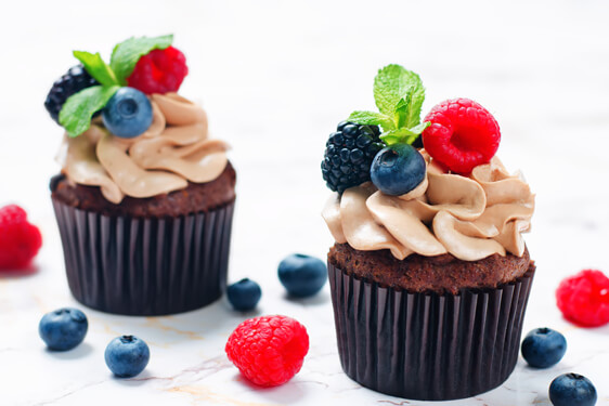 Cupcake al cacao e Frutti di Bosco